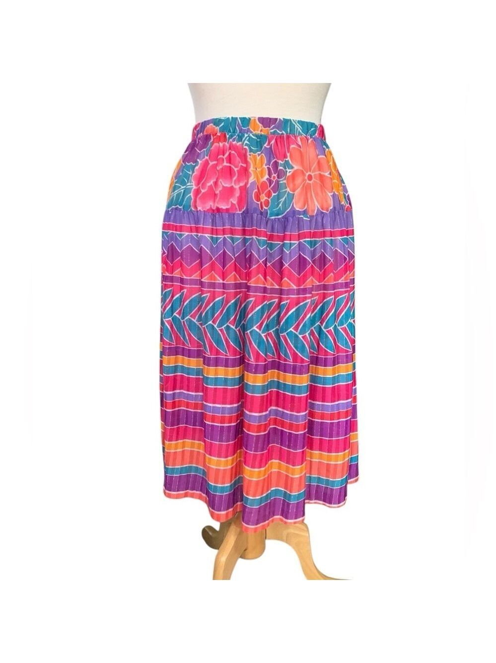 Vintage 70’s sheer floral midi skirt size M